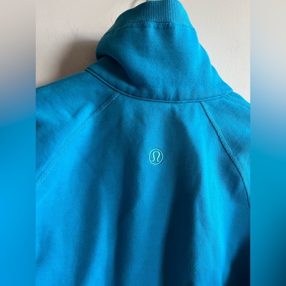 Lululemon Blue Zip-up Scuba Jacket - Size 8 - Picture 11 of 11
